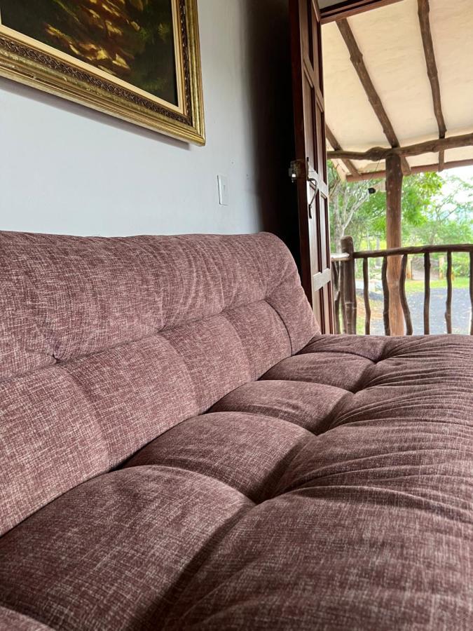 Hostal Villa San Rafael บาริชารา ภายนอก รูปภาพ