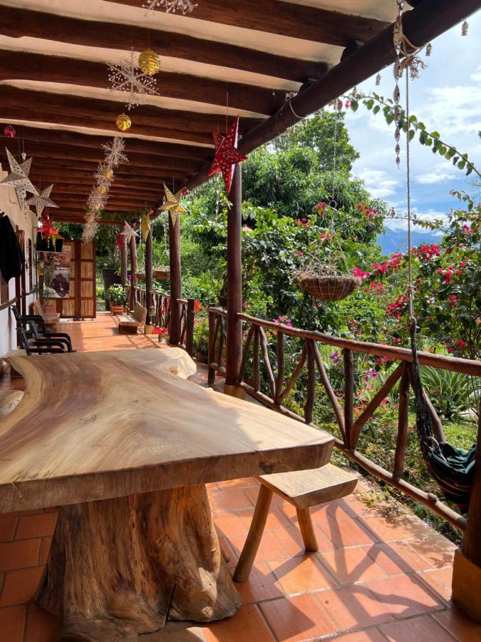 Hostal Villa San Rafael บาริชารา ภายนอก รูปภาพ